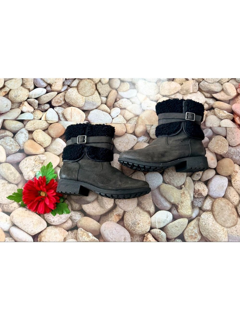 UGG WINTER BOOTS-SIZE 9 - Picture 1 of 9